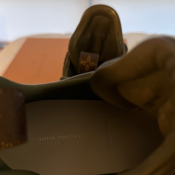 Louis Vuitton archlight sneakers size 7(37) - Picture 6 of 8